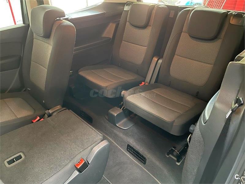 VOLKSWAGEN Sharan 2.0 TDI 140cv DSG Advance BMotion Tech 5p.