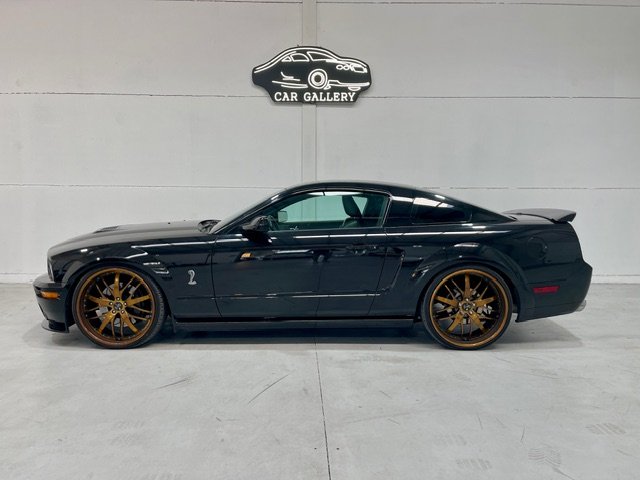 FORD MUSTANG SHELBY GT500 SVT 5.4