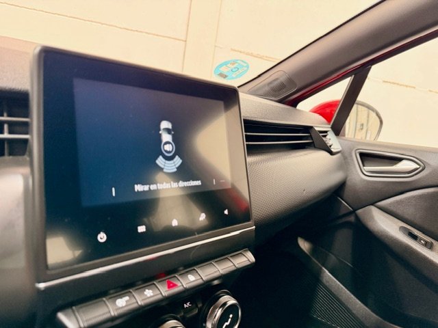 RENAULT CLIO Techno Blue dCi 74kW 100CV