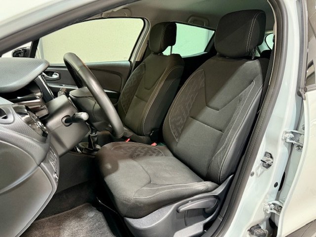 RENAULT Clio LIMITED ENERGY TCE 66KW 90CV GLP