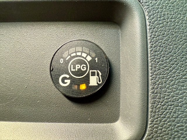 DACIA DUSTER Essent. Blue dCi 85kW 115CV 4X2