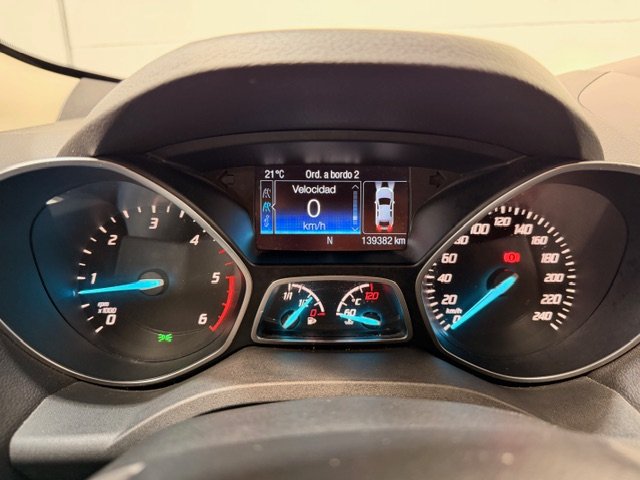 FORD Kuga 2.0 TDCI 120 CV Titanium