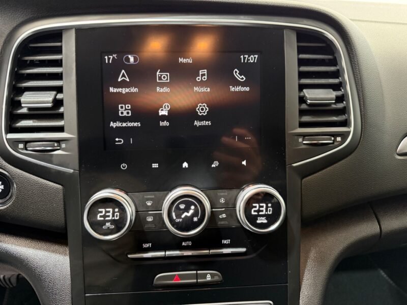 RENAULT Megane SPORT TOURER INTENS