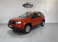 Dacia DUSTER Essential Blue 4×4