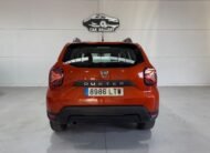 Dacia DUSTER Essential Blue 4×4