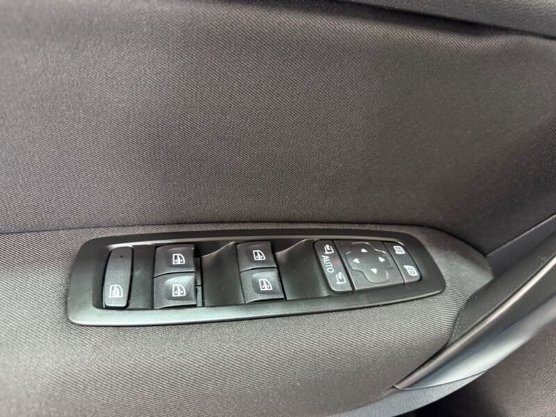 RENAULT Megane SPORT TOURER INTENS