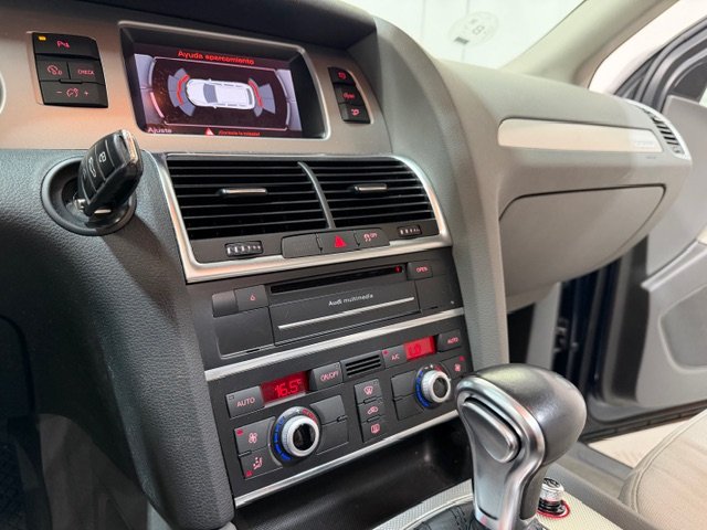 AUDI Q7 3.0 V6 245CV Diesel quattro Ambiente